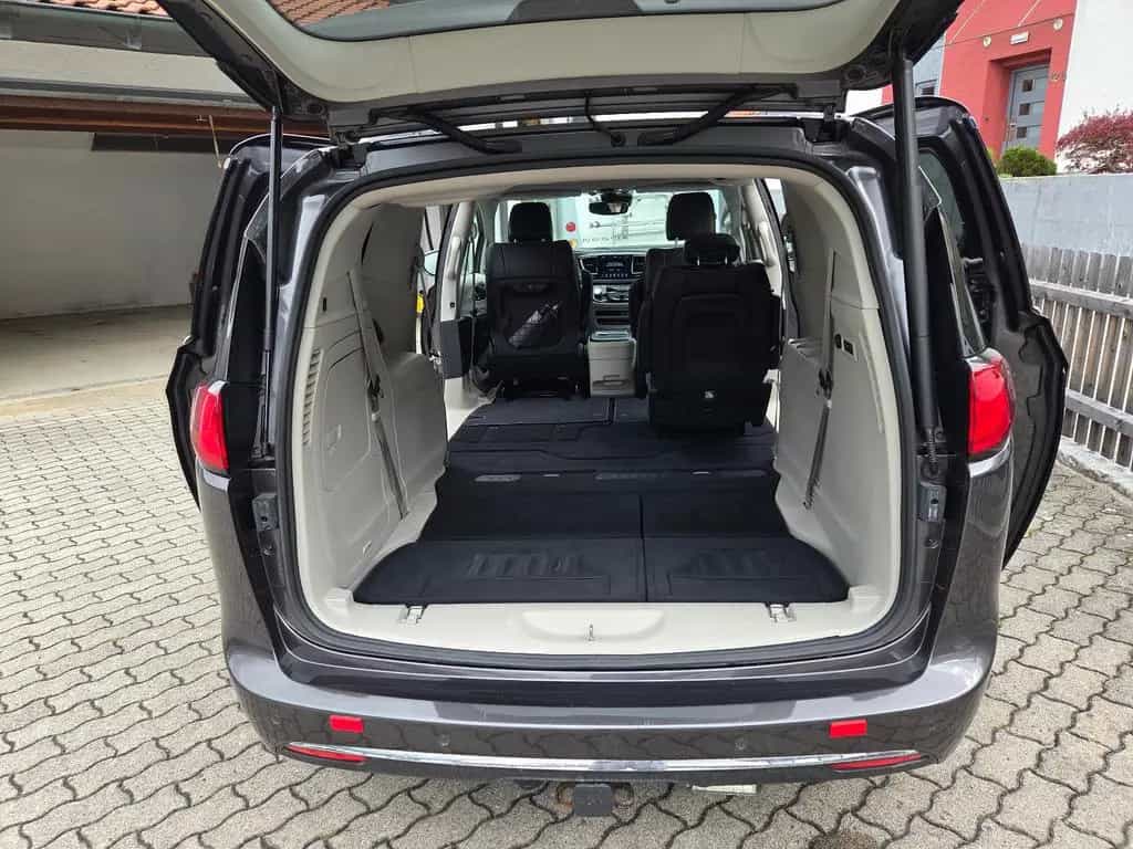 Chrysler Pacifica Lim. Ed. Top gepfl. | Pano | 7-Sitze 04/2018-photo-14