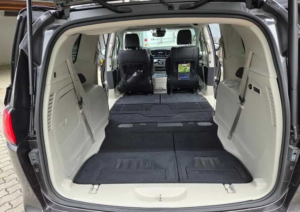 Chrysler Pacifica Lim. Ed. Top gepfl. | Pano | 7-Sitze 04/2018-photo-19