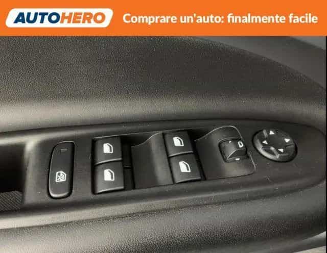 Other Jeep Avenger 1.2 Turbo 100 CV Altitude 09/2023-photo-12