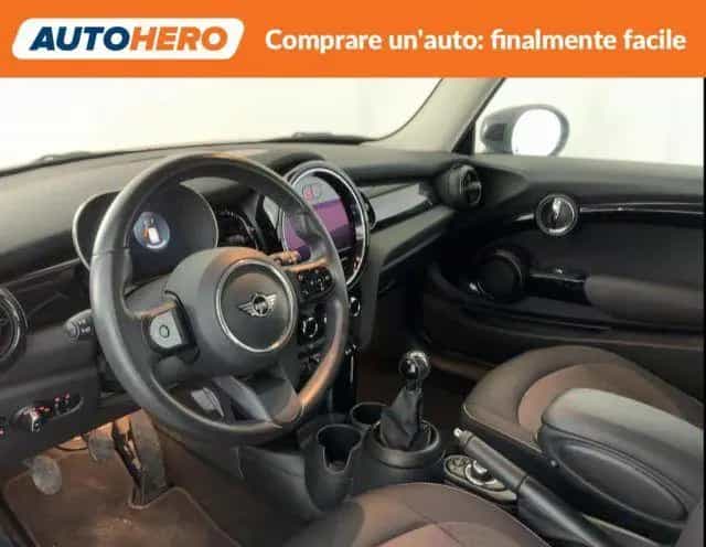 Other MINI Cooper 1.5 Cooper Essential 04/2023-photo-3
