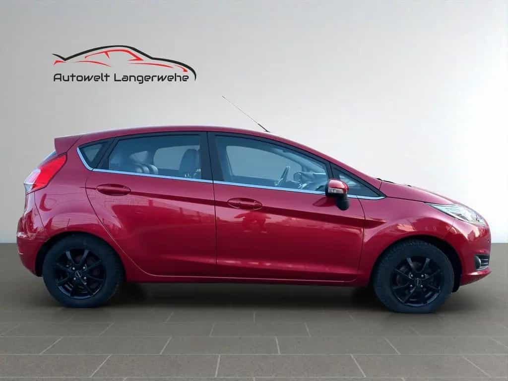 Ford Fiesta 07/2016-photo-2