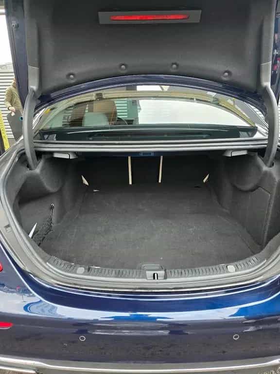 Mercedes-Benz E-Class 300 Avantgarde 08/2019-photo-3