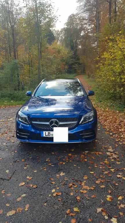 Mercedes-Benz Top gepflegter C 300 T Autom. - AMG- LINE 07/2019-photo-2