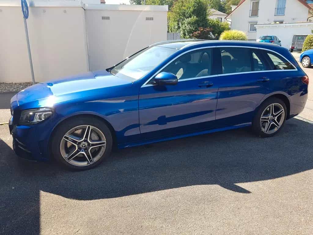 Mercedes-Benz Top gepflegter C 300 T Autom. - AMG- LINE 07/2019-photo-3