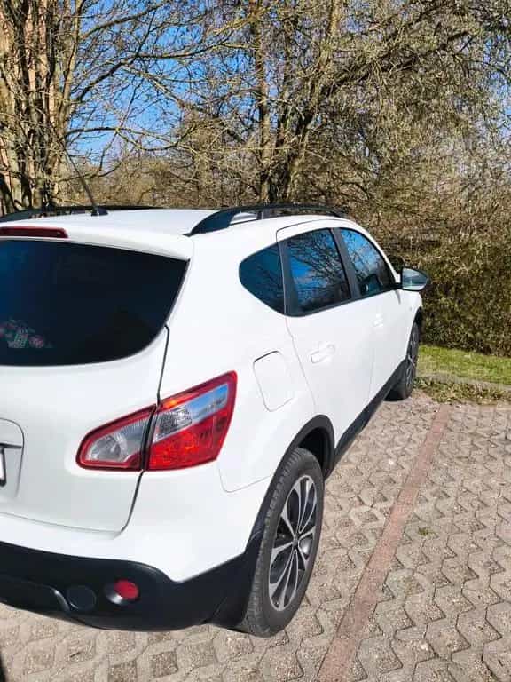 Nissan Qashqai 1.6 mit Sportmodus 05/2014-photo-2