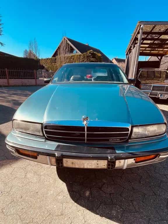 Buick Regal 12/1992-photo-2