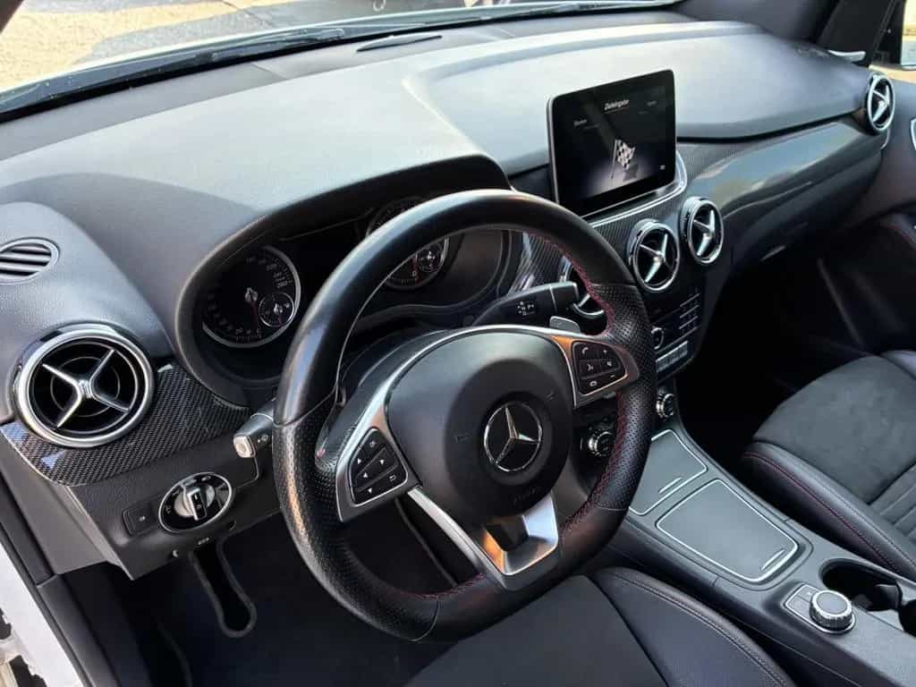 Mercedes-Benz B-Class CDI*AMG Line*Harman/kardon*Kamera*Navi*ACC* 08/2018-photo-11