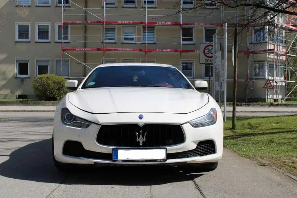 Maserati Ghibli 3.0 V6 S Q4 Automatik S SHZ Kamera PDC 06/2015-photo-1