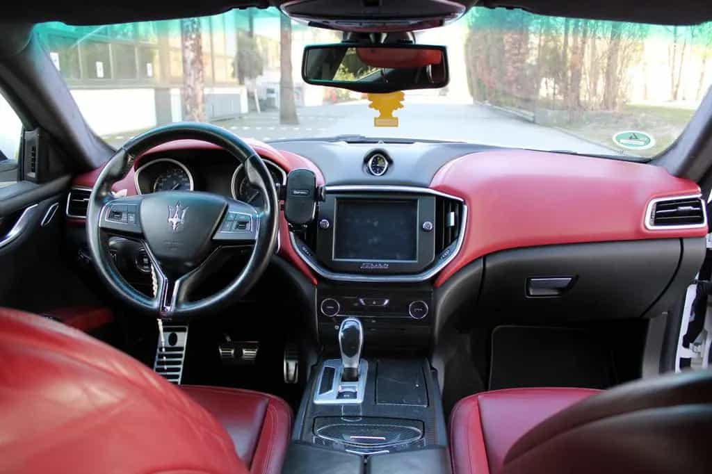 Maserati Ghibli 3.0 V6 S Q4 Automatik S SHZ Kamera PDC 06/2015-photo-7