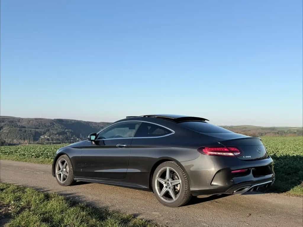 Mercedes-Benz C-Class 300 Autom. - AMG / BURMESTER / HUD / AHK 06/2021-photo-1