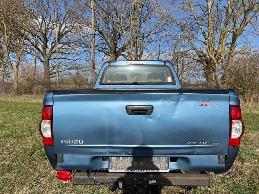 Isuzu D-Max Space Cup 4WD 2.5 TD Intercooler 09/2010-photo-5