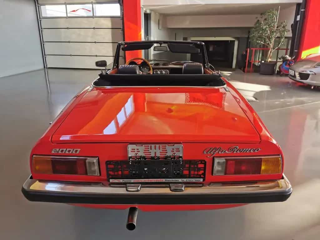 Alfa Romeo Spider 06/1975-photo-7