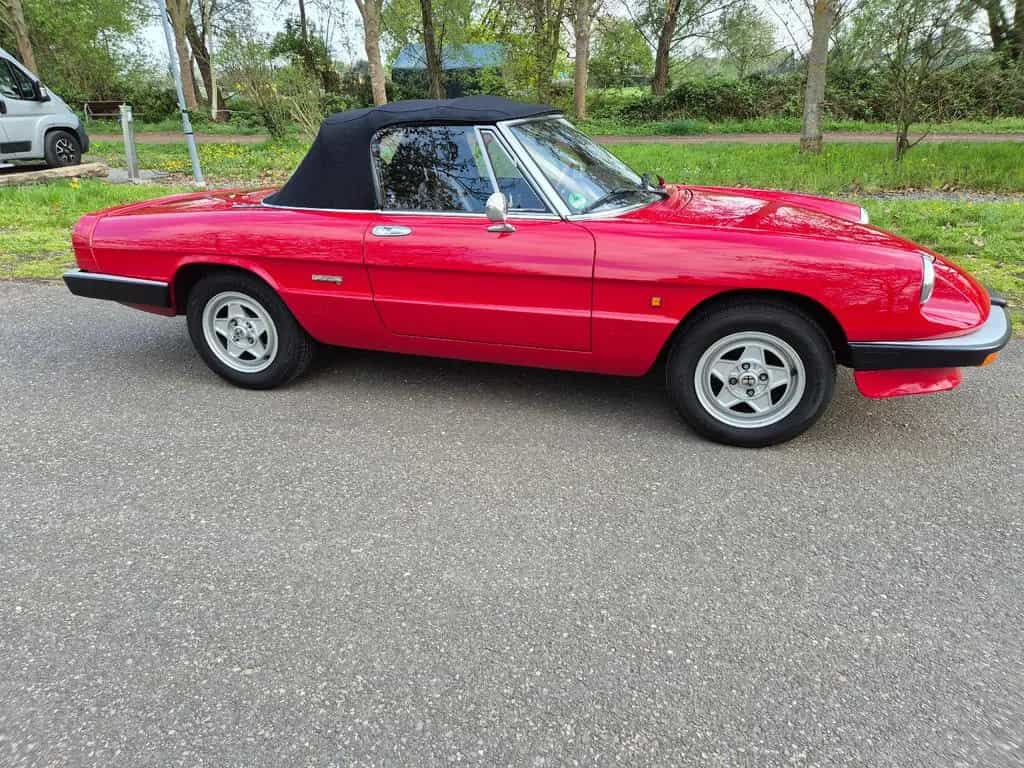 Alfa Romeo Spider 06/1989-photo-0