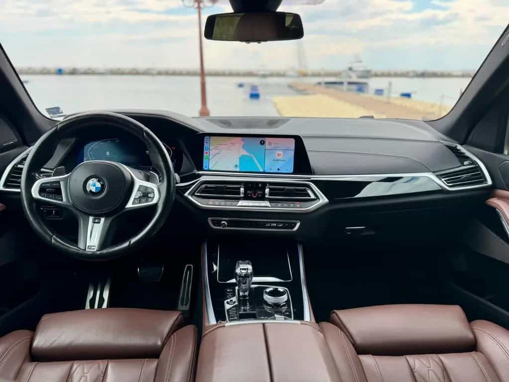 BMW X5 xDrive40i M-Sport Individual 08/2019-photo-12