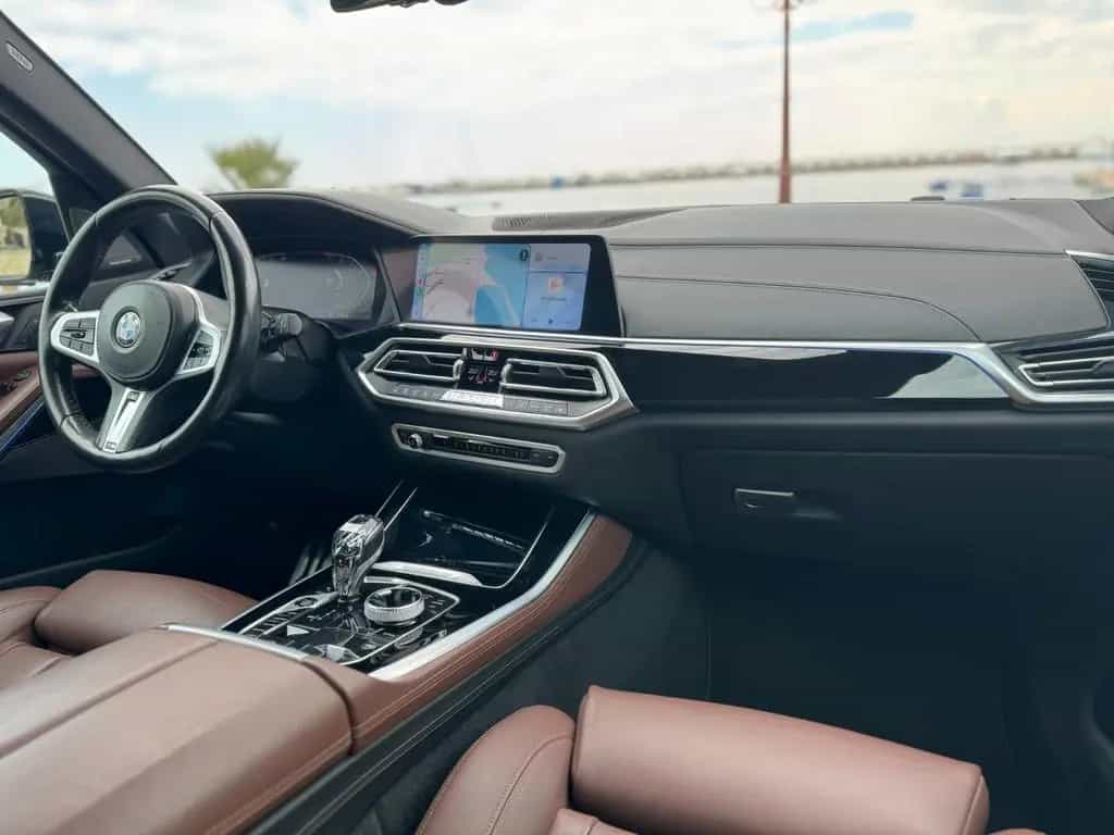 BMW X5 xDrive40i M-Sport Individual 08/2019-photo-13