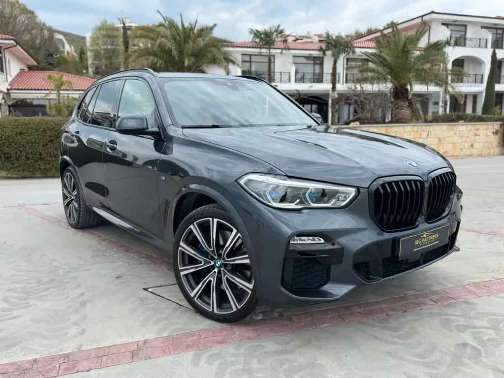 BMW X5 xDrive40i M-Sport Individual 08/2019-photo-5