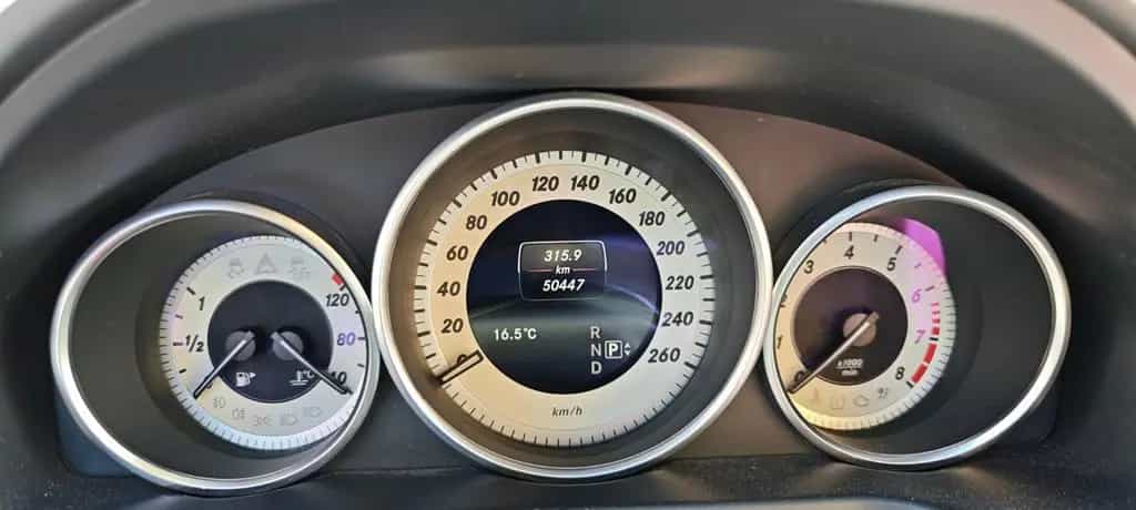 Mercedes-Benz E-Class 200 Sport Edition Autom. Sport Edition 05/2016-photo-3