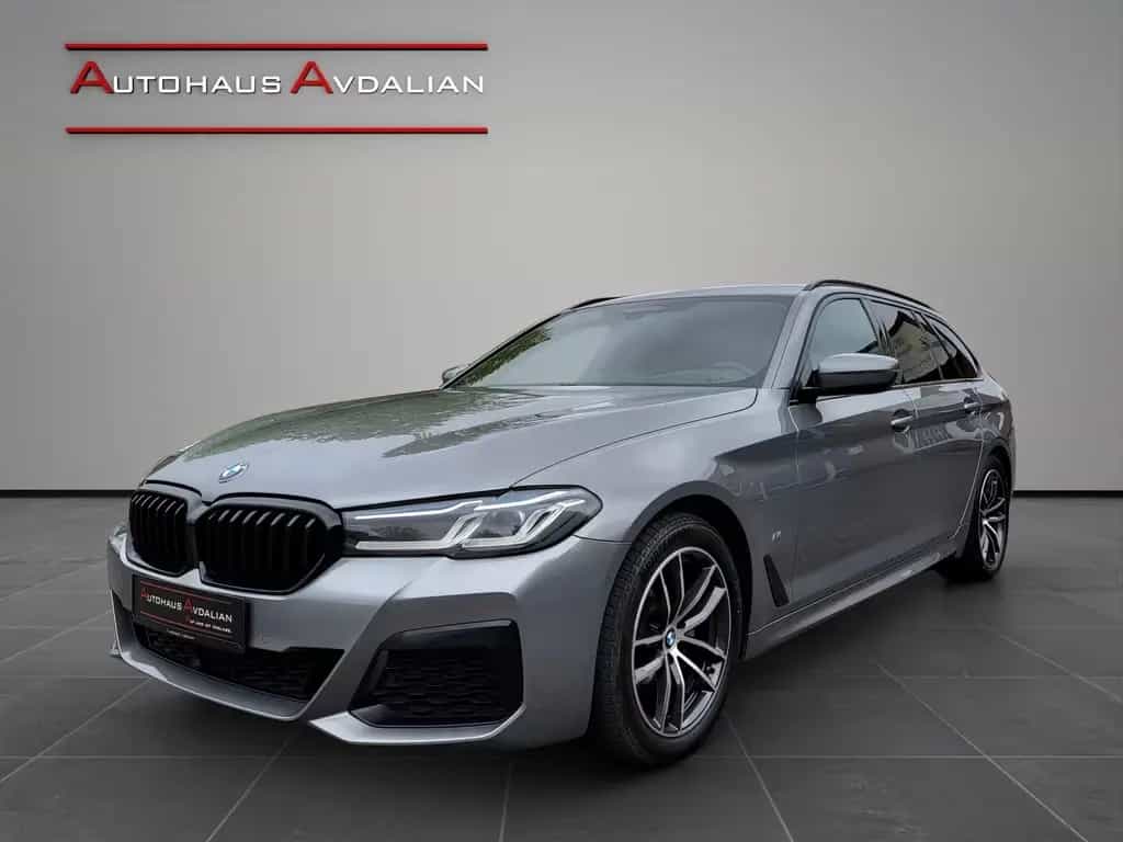 BMW 5 Series 520 d Tour. xDrive M Sport LASER|HUD|R-KAM|AHK 01/2023-photo-0