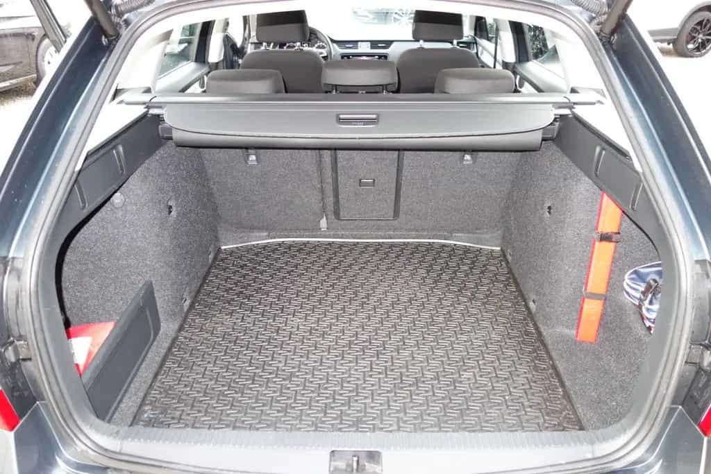 Skoda Octavia Combi Ambition 05/2019-photo-10