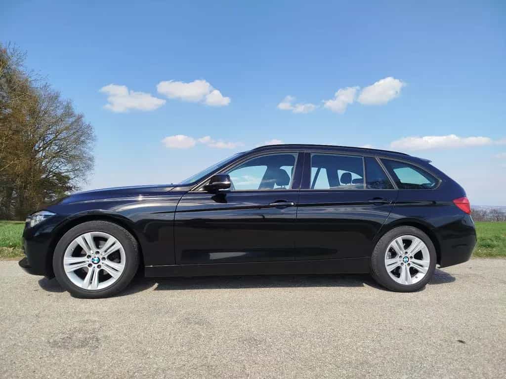 BMW 3 Series 320i Touring Sport Line Automatic Spo... 11/2018-photo-3