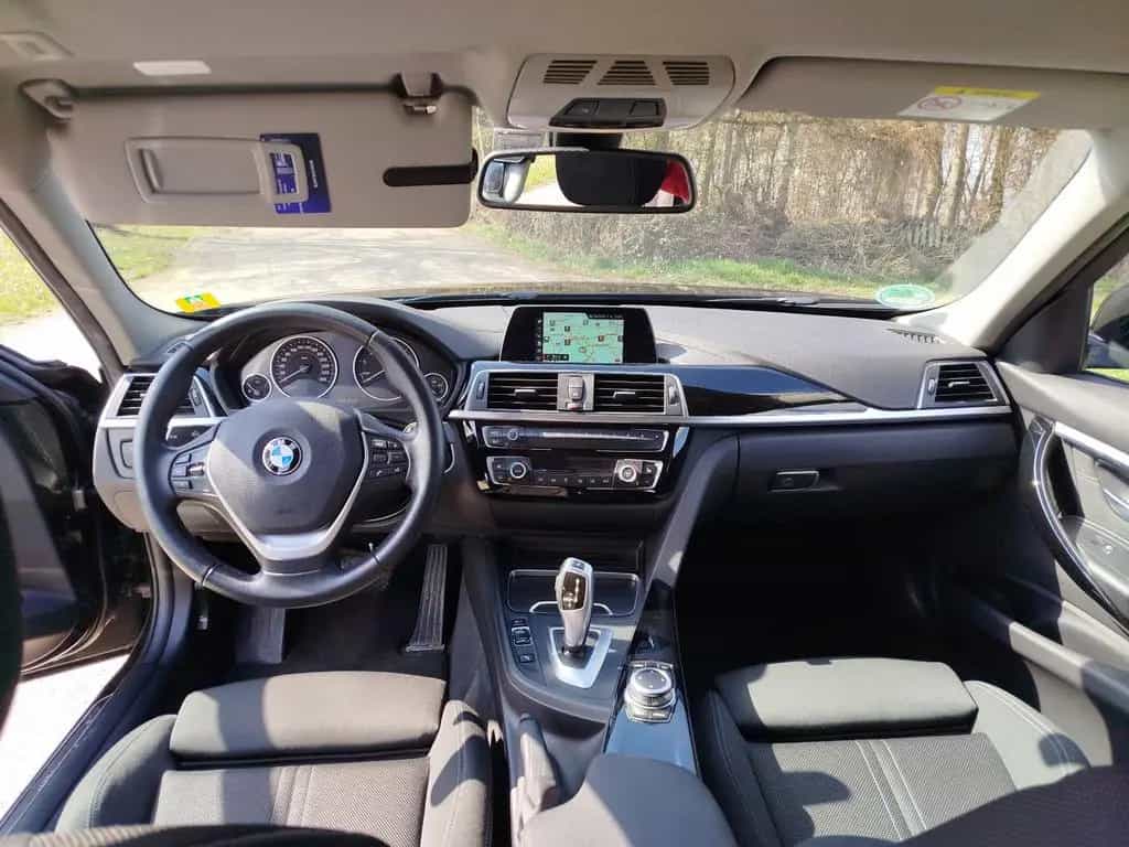 BMW 3 Series 320i Touring Sport Line Automatic Spo... 11/2018-photo-6