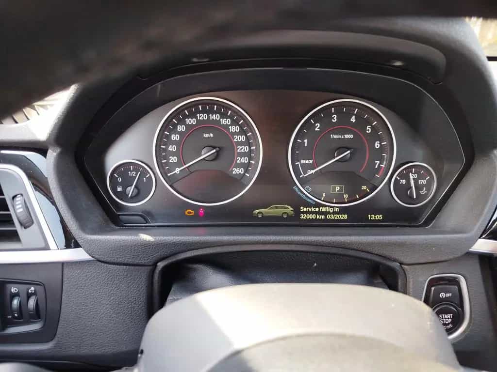 BMW 3 Series 320i Touring Sport Line Automatic Spo... 11/2018-photo-7