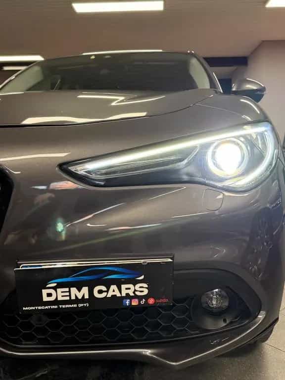 Alfa Romeo Stelvio 2.2 Turbodiesel 180 CV AT8 Q4 01/2018-photo-3