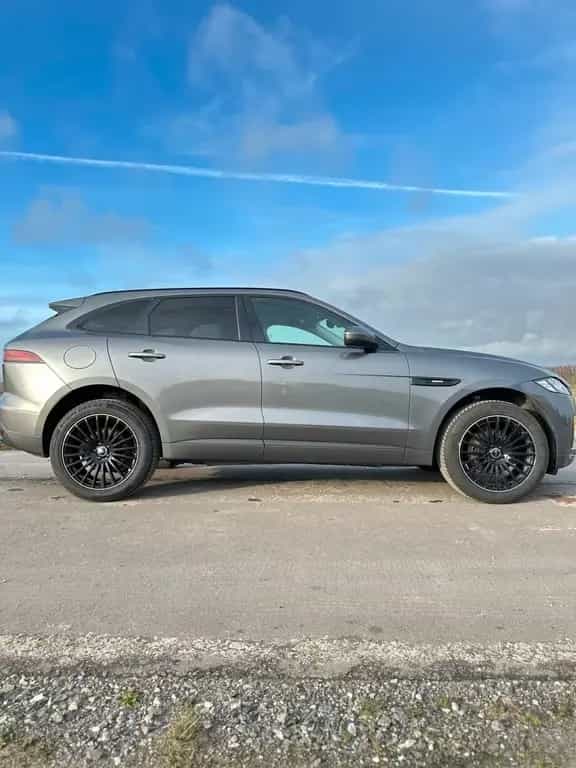 Jaguar F Pace 25t AWD R-Sport|TÜV 2028|All... 01/2019-photo-0