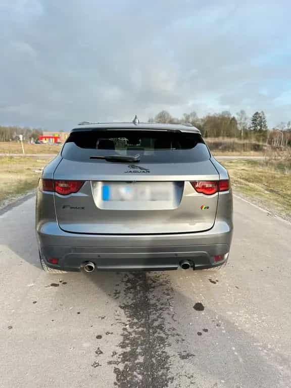 Jaguar F Pace 25t AWD R-Sport|TÜV 2028|All... 01/2019-photo-2