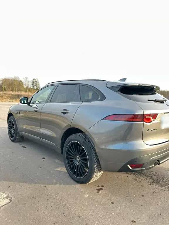 Jaguar F Pace 25t AWD R-Sport|TÜV 2028|All... 01/2019-photo-4