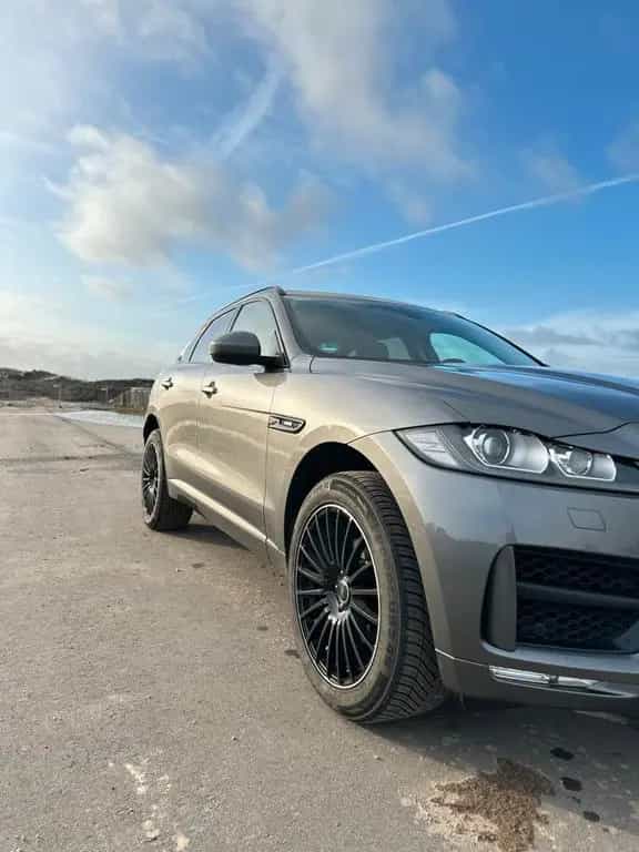 Jaguar F Pace 25t AWD R-Sport|TÜV 2028|All... 01/2019-photo-6