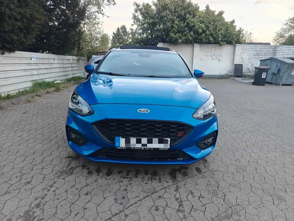 Ford Focus ST-Line, Panorama, GJR, Kam, HUD, LED, ACC 10/2018-photo-1