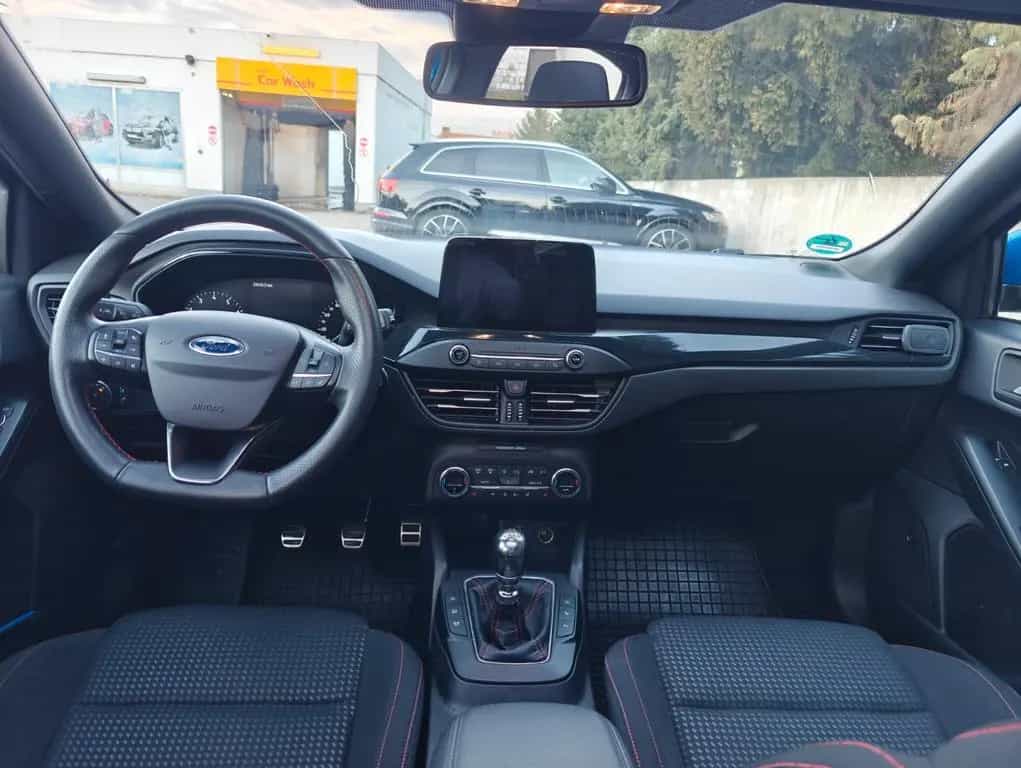 Ford Focus ST-Line, Panorama, GJR, Kam, HUD, LED, ACC 10/2018-photo-4
