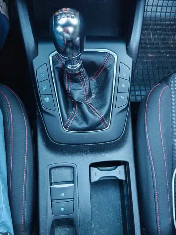 Ford Focus ST-Line, Panorama, GJR, Kam, HUD, LED, ACC 10/2018-photo-9