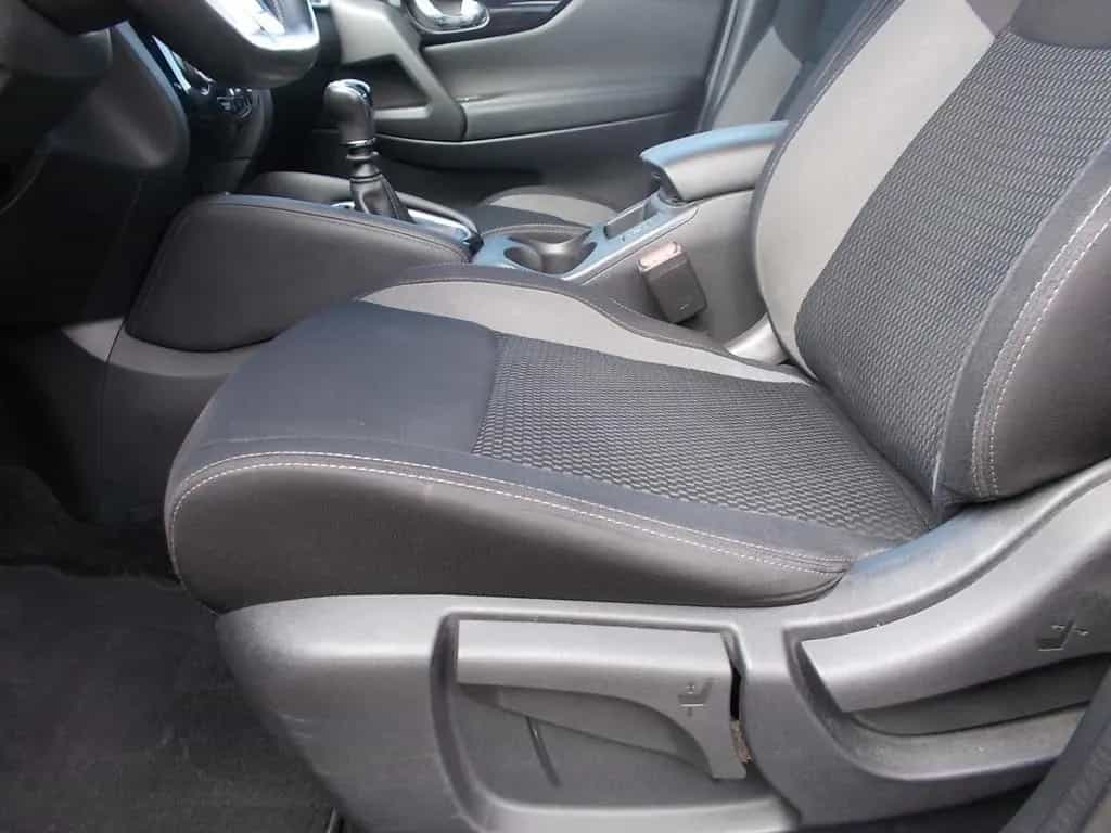 Nissan Qashqai Acenta, SHZ, PDC, AHK, Kamera, zus.WR 11/2019-photo-18