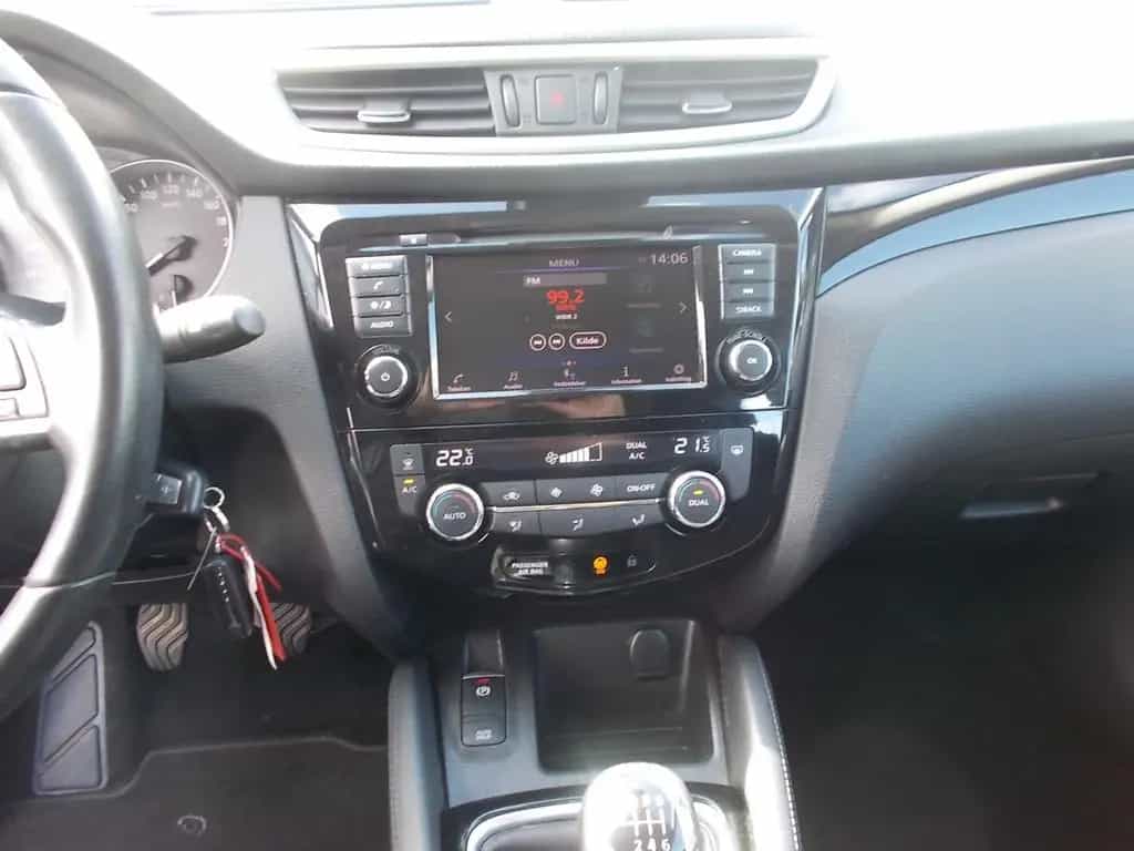 Nissan Qashqai Acenta, SHZ, PDC, AHK, Kamera, zus.WR 11/2019-photo-25