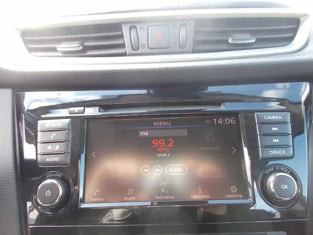 Nissan Qashqai Acenta, SHZ, PDC, AHK, Kamera, zus.WR 11/2019-photo-26