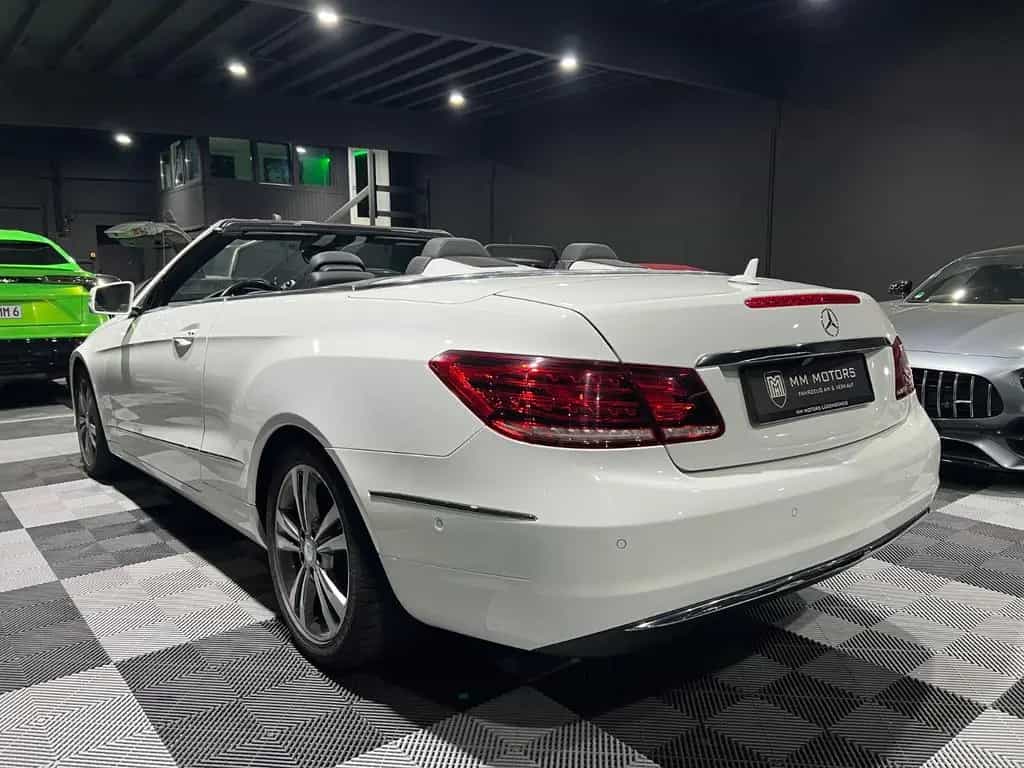 Mercedes-Benz E-Class 200 Cabrio Automatik*Airscarf*Kamera*Vollleder 02/2016-photo-2