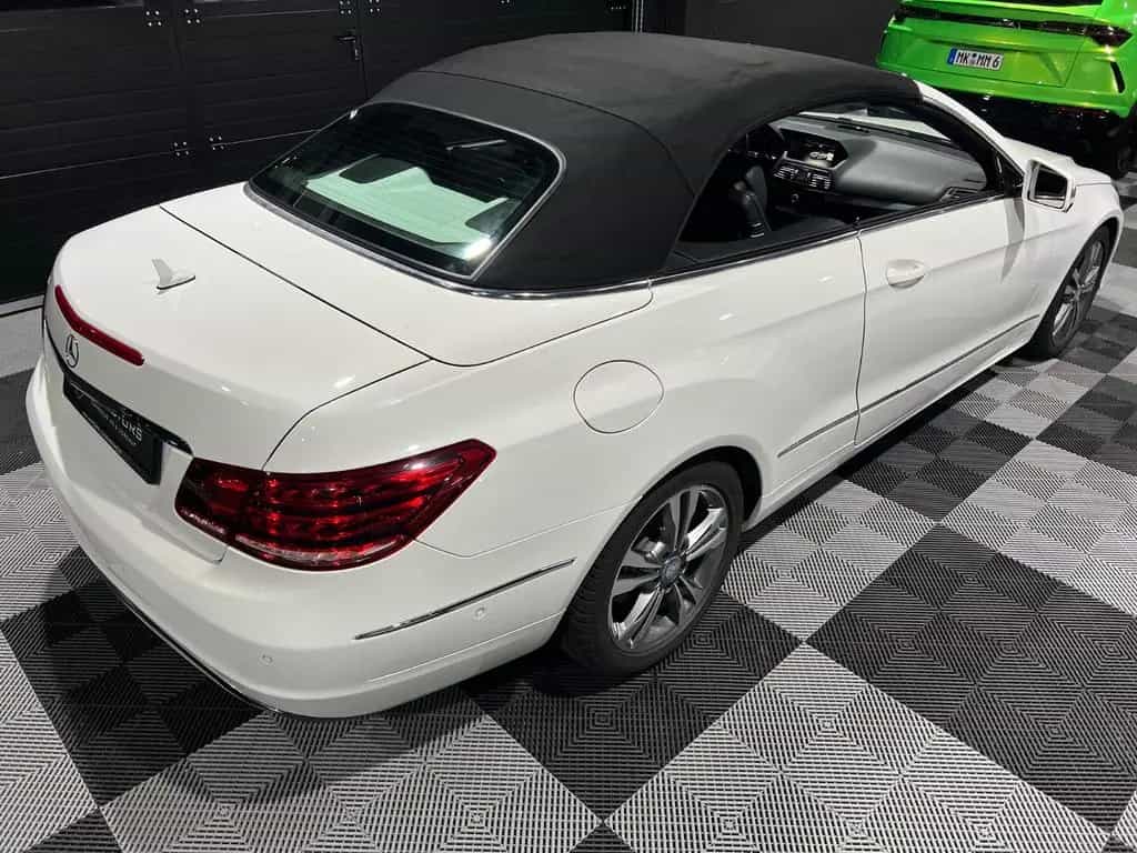 Mercedes-Benz E-Class 200 Cabrio Automatik*Airscarf*Kamera*Vollleder 02/2016-photo-22