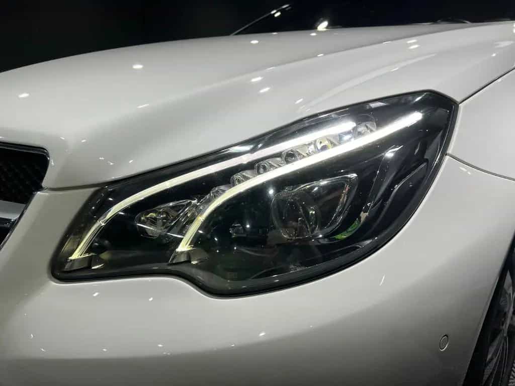 Mercedes-Benz E-Class 200 Cabrio Automatik*Airscarf*Kamera*Vollleder 02/2016-photo-23
