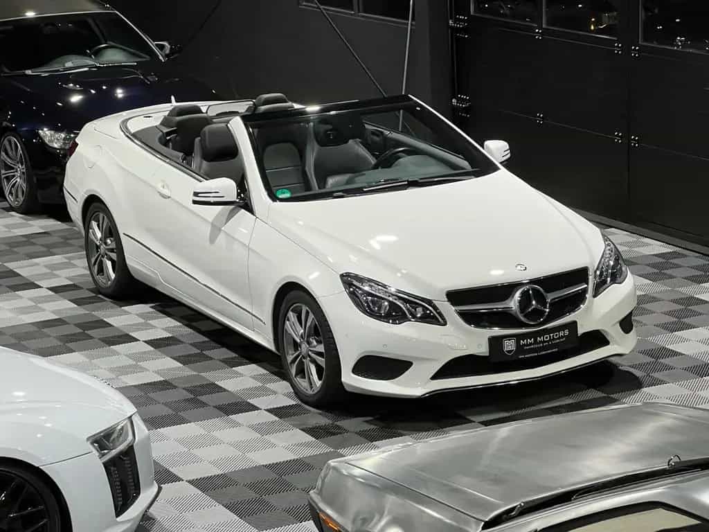 Mercedes-Benz E-Class 200 Cabrio Automatik*Airscarf*Kamera*Vollleder 02/2016-photo-7