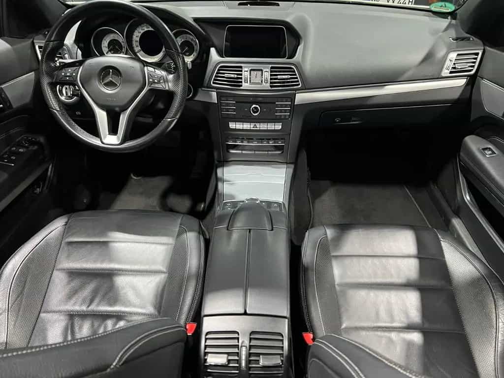 Mercedes-Benz E-Class 200 Cabrio Automatik*Airscarf*Kamera*Vollleder 02/2016-photo-9