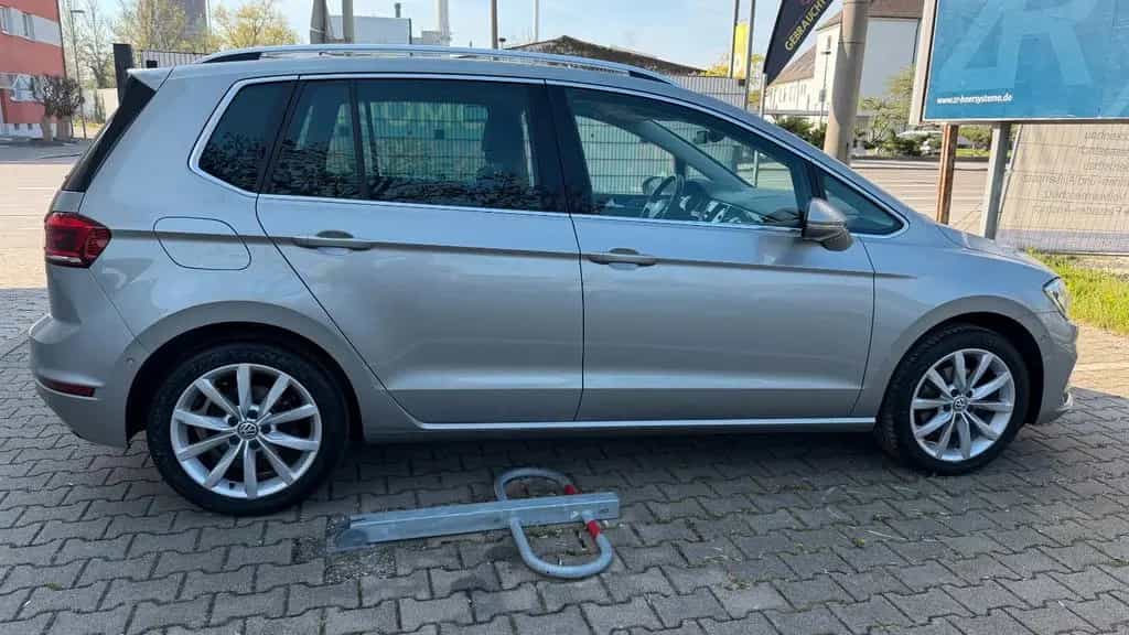 Volkswagen Golf Sportsvan VII Highline 01/2018-photo-10