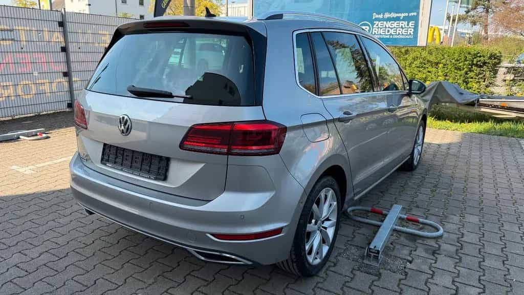 Volkswagen Golf Sportsvan VII Highline 01/2018-photo-11