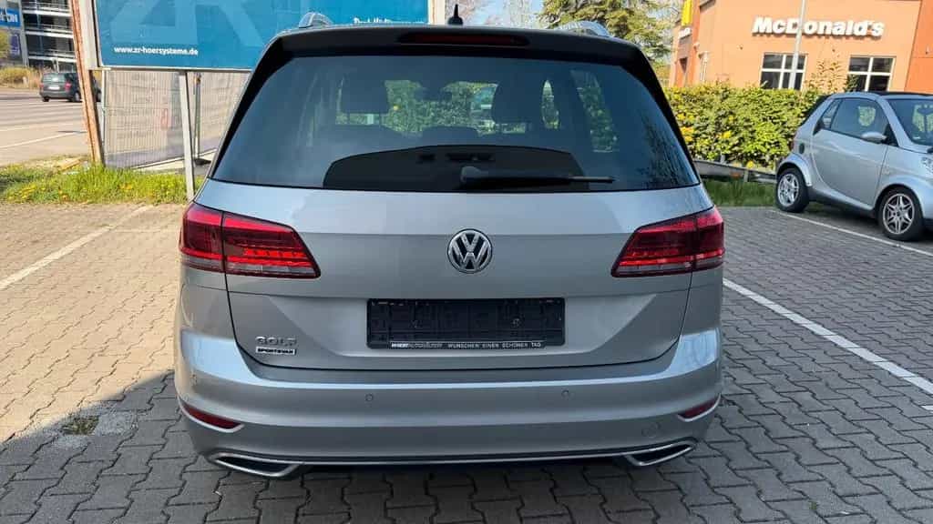 Volkswagen Golf Sportsvan VII Highline 01/2018-photo-13