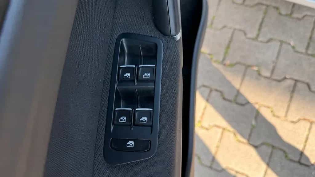 Volkswagen Golf Sportsvan VII Highline 01/2018-photo-26