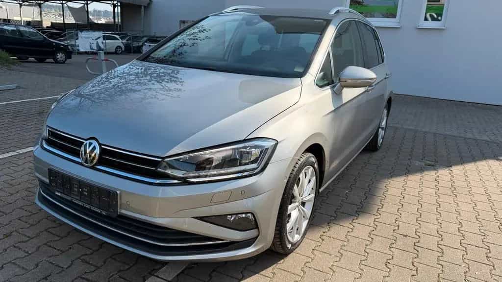 Volkswagen Golf Sportsvan VII Highline 01/2018-photo-2