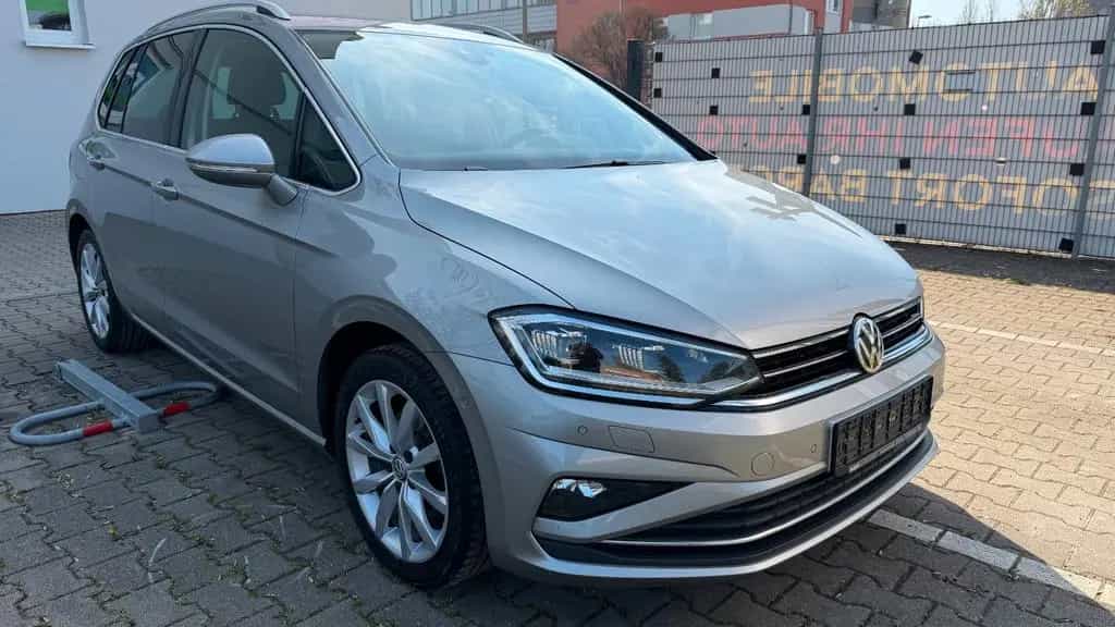 Volkswagen Golf Sportsvan VII Highline 01/2018-photo-3