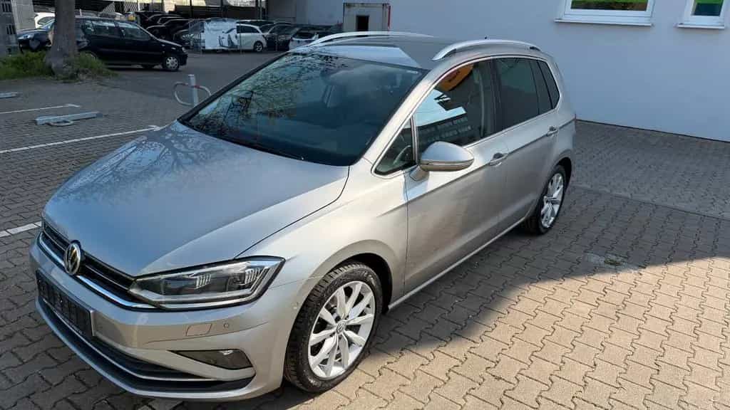 Volkswagen Golf Sportsvan VII Highline 01/2018-photo-5