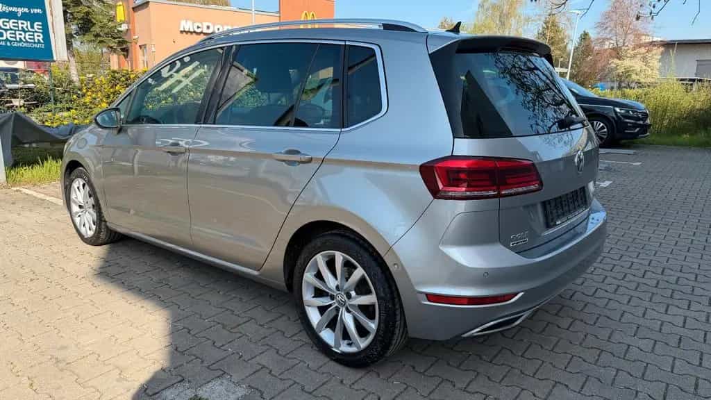 Volkswagen Golf Sportsvan VII Highline 01/2018-photo-6